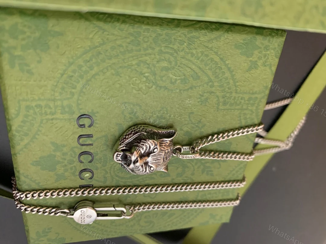 View 2 of EN – Lux Gucci Necklaces 012