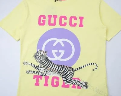 View 2 of GUCCI Tiger T-Shirt – GC0051