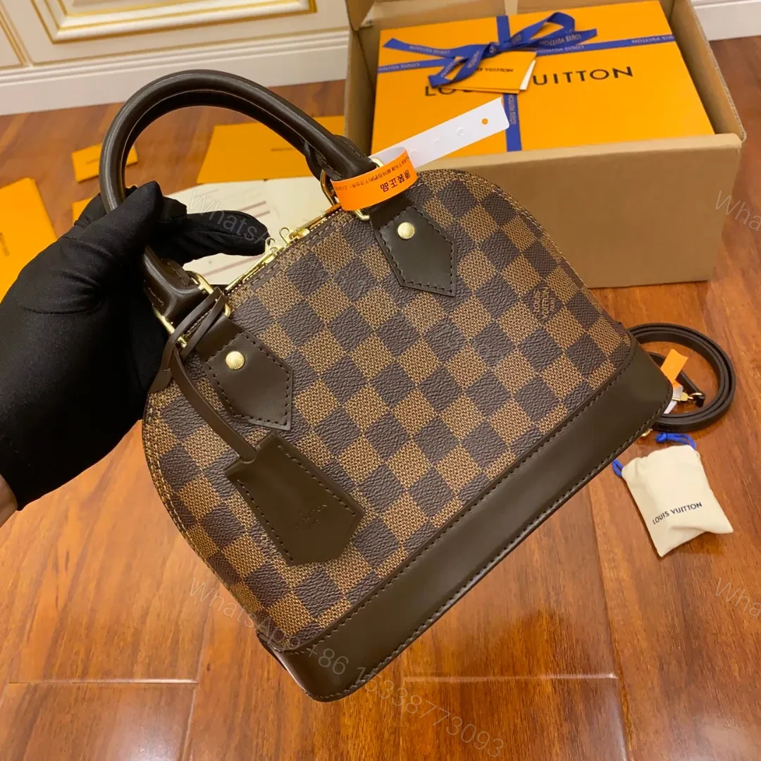 LOUIS VUITTON ALMA BB — view 1