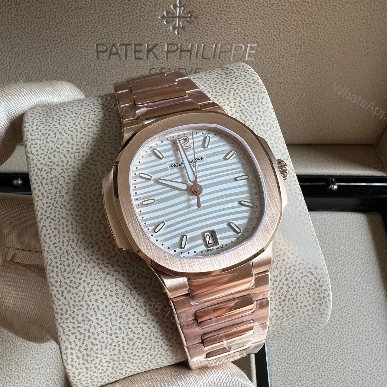 Patek Philippe Nautilus — view 1
