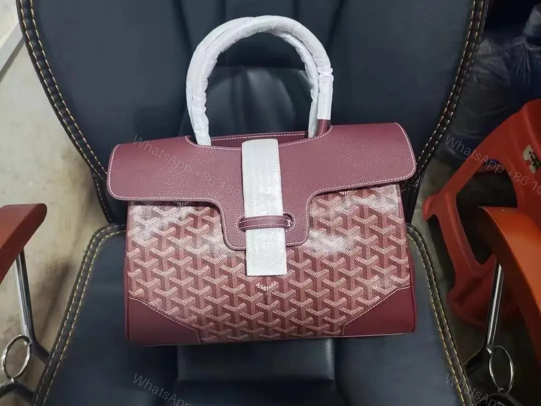 GOYARD — view 1