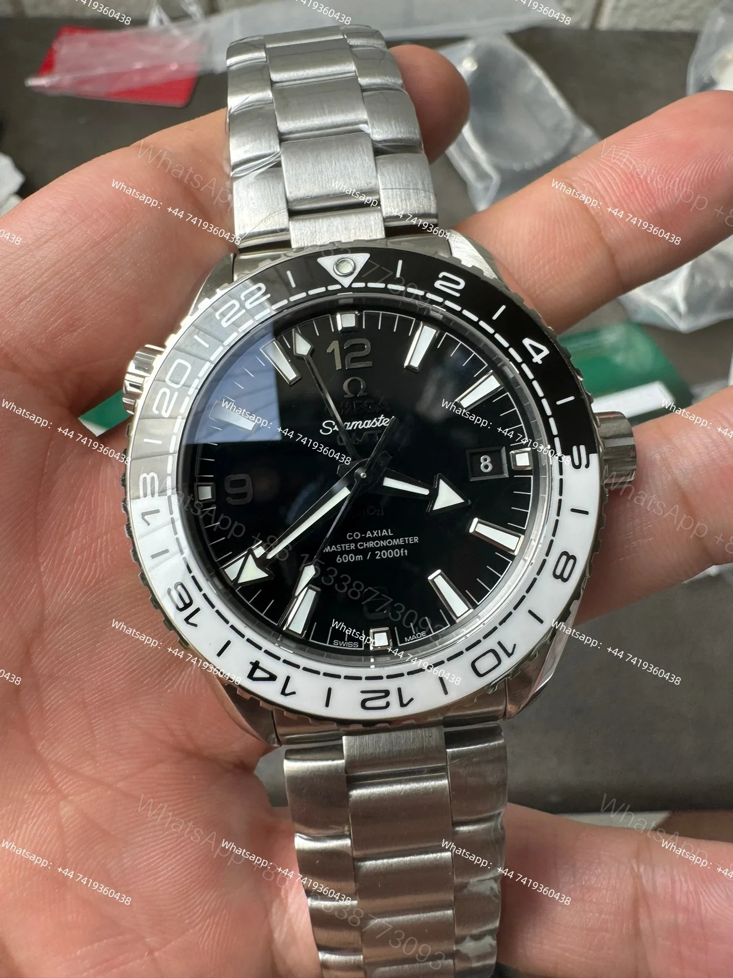 View 2 of Omega Super Clone Seamaster Planet Ocean 600M 215.30.44.22.01.001