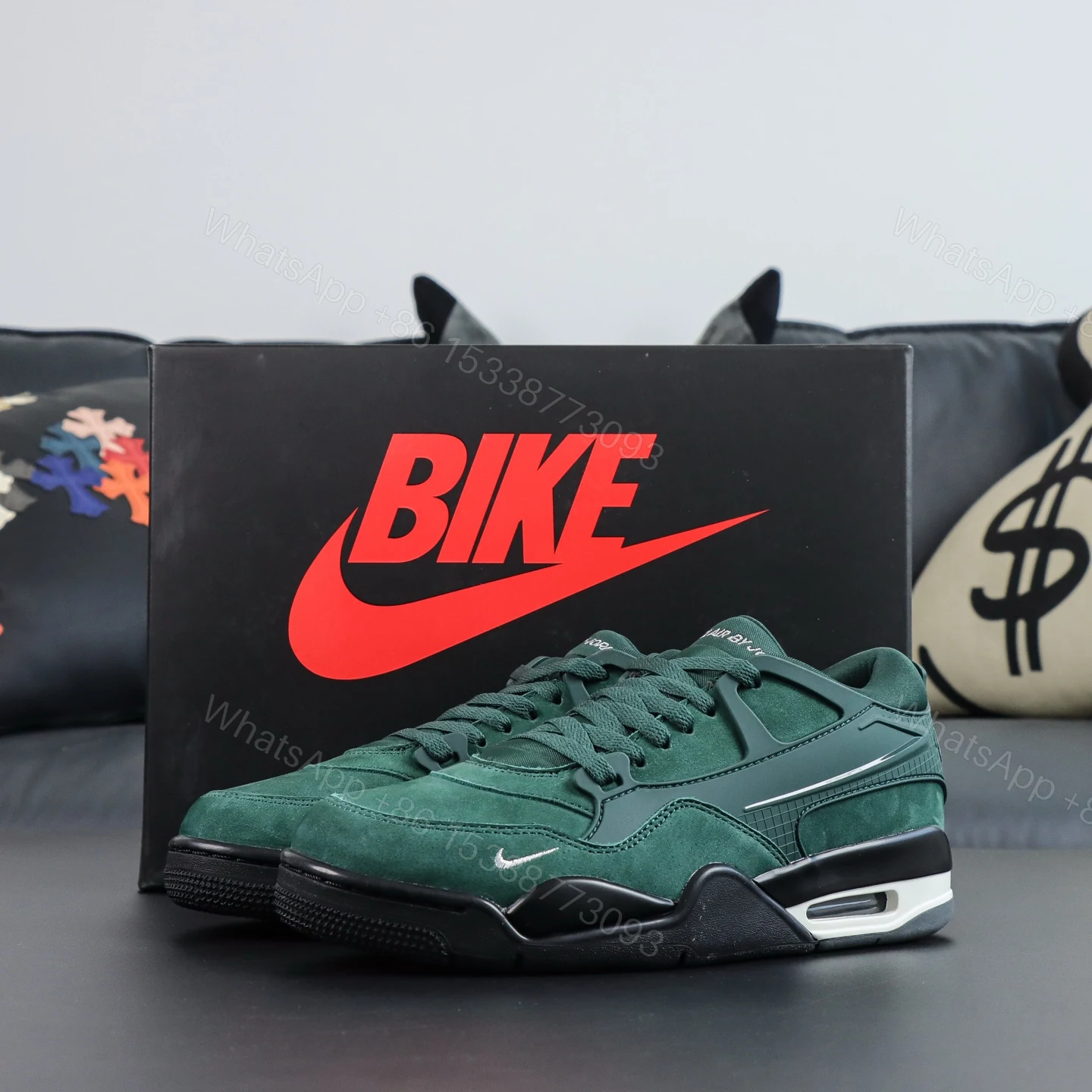 Jordan 4 RM SP Nigel Sylvester Grandma’s Driveway — view 1