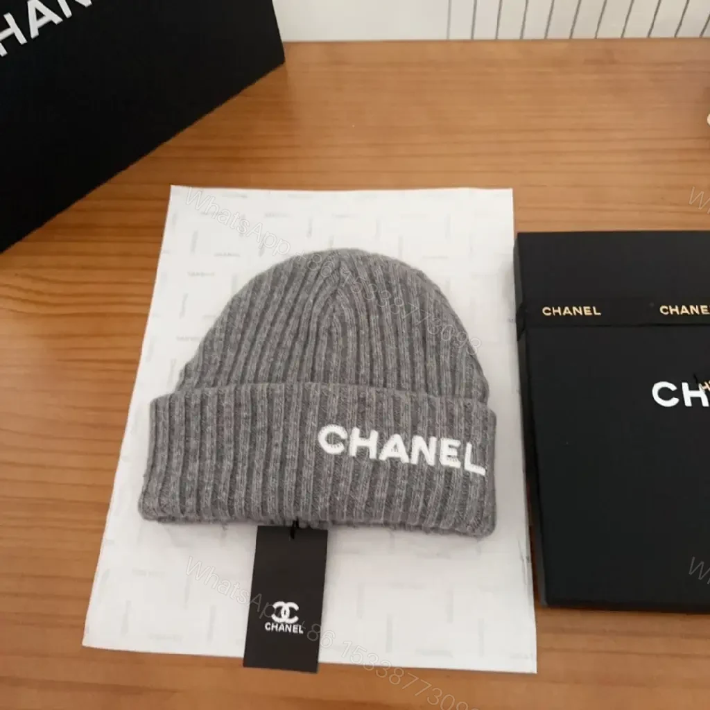 Chunky Rib Knit Beanie — Soft Luxury, Subtle Branding, Everyday Warmth — view 1