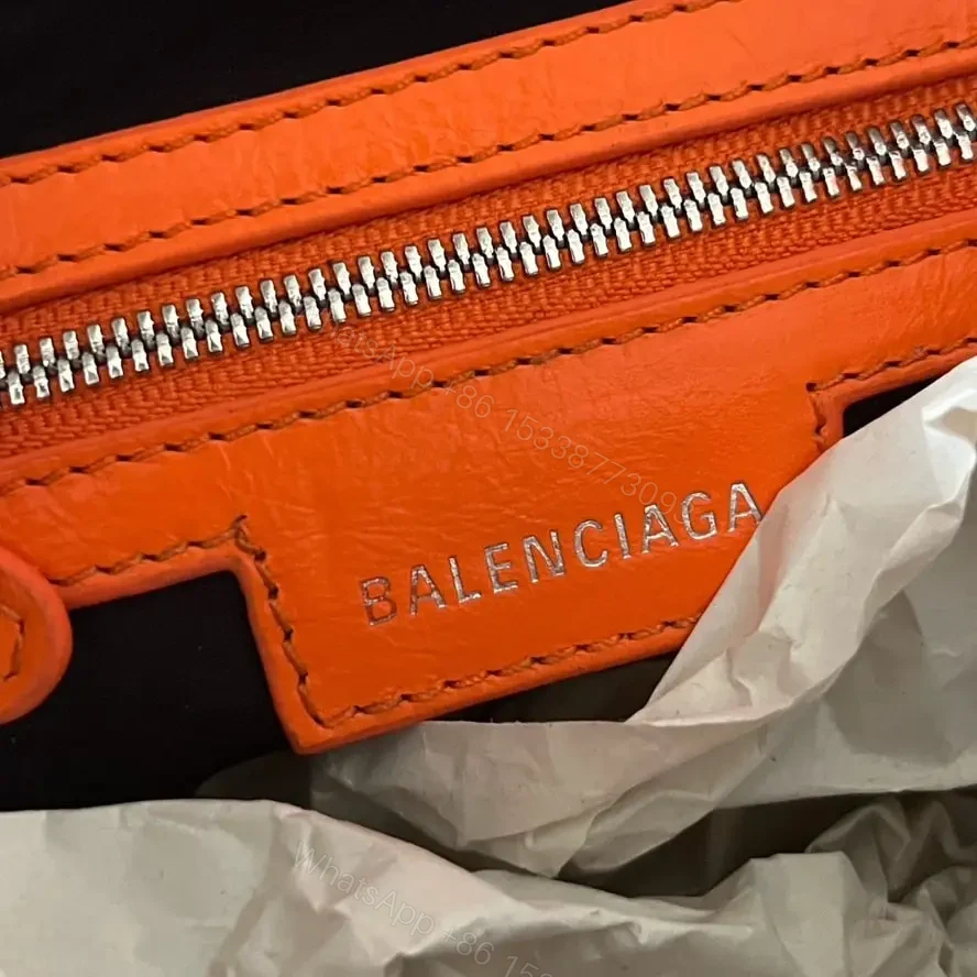 View 18 of 高仿Balenciaga*LeCagole系列餃子包橙色S