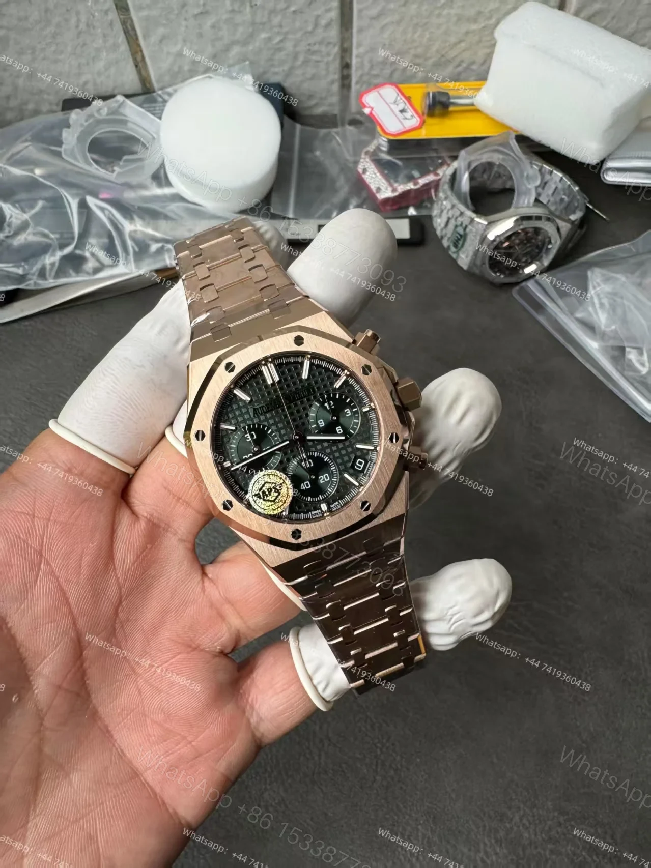View 7 of Audemars Piguet Super Clone Royal Oak Rose Gold Green Dial 26240 Chronograph 41mm Cal.4401