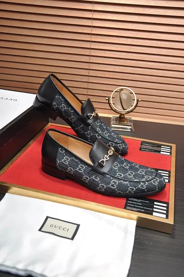 View 2 of GUCCI JORDAAN GG LOAFER IN BLUE – LDG22