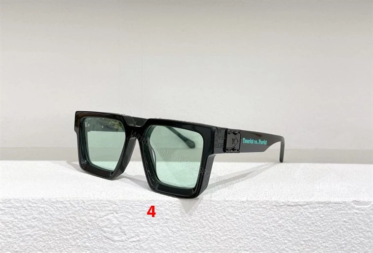 View 4 of LV SUNGLASSES – GLVT24