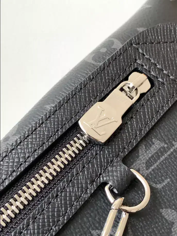 View 7 of LOUIS VUITTON DUO SLINGBAG – LBV418