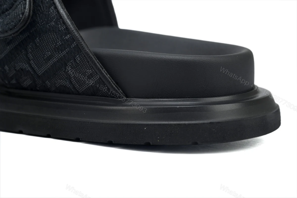 View 4 of Dior Aqua Black