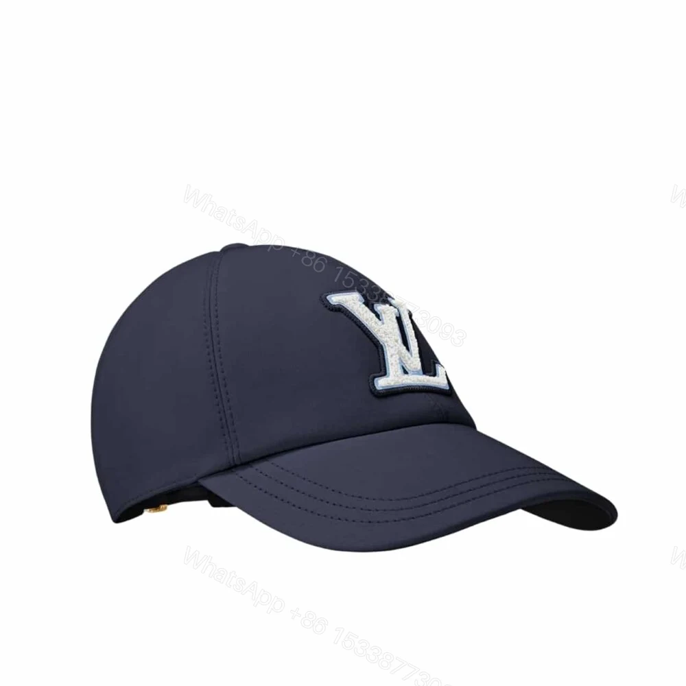 Louis Vuitton LV Signature Baseball Cap Black M7319L — view 1