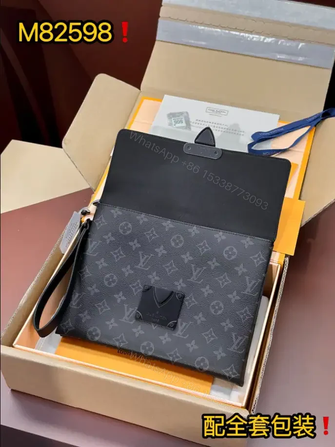 View 3 of LOUIS VUITTON POCHETTE S-LOCK – LBV420