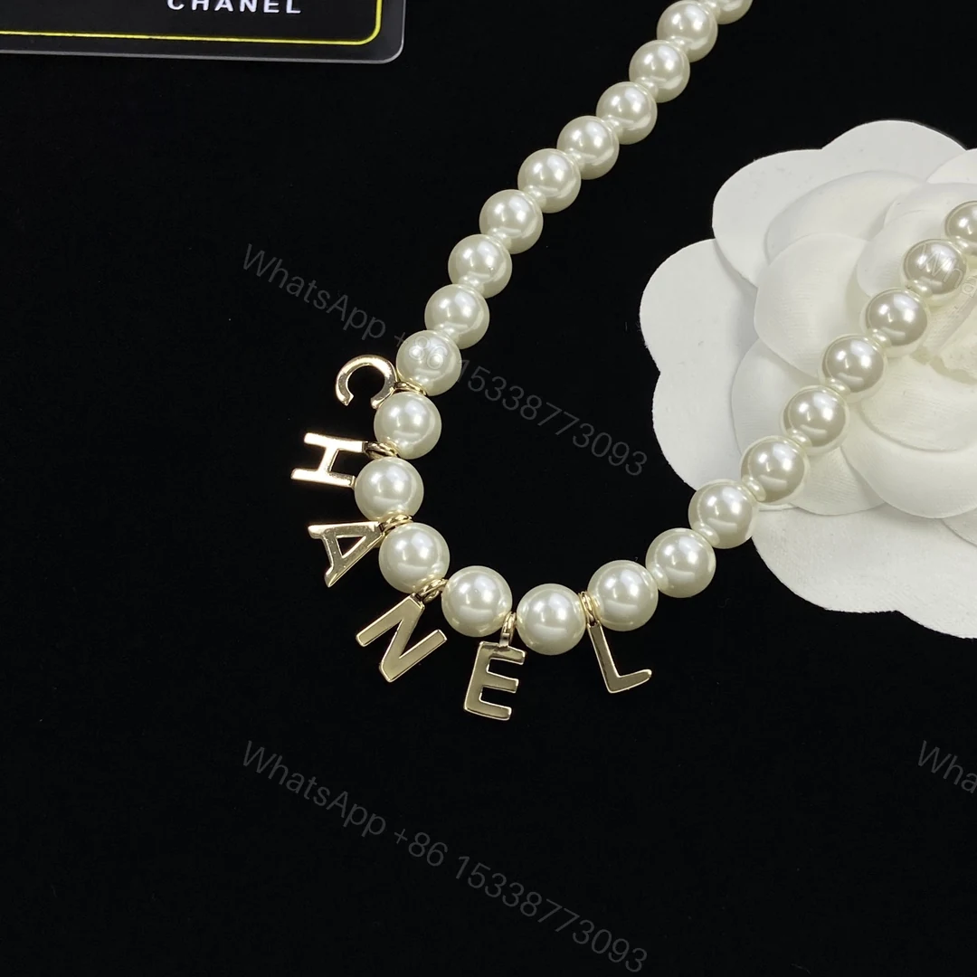View 3 of EN – Lux Chanel Necklaces 024