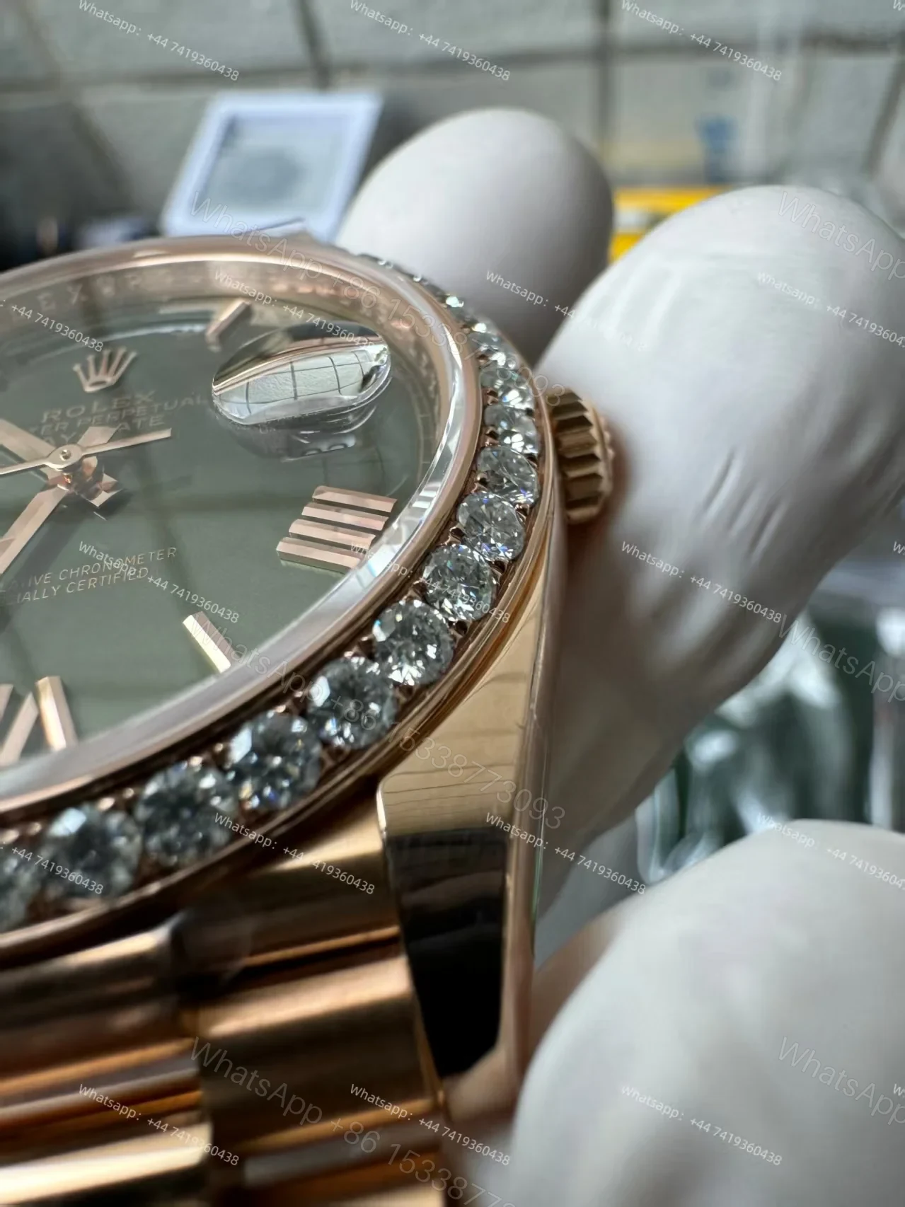 View 8 of Rolex Day-Date M228345RBR-0011 1:1 Replica Olive Green Dial Moissanite Bezel 40MM 3255 Movement Presidential Bracelet Super Clone Watch