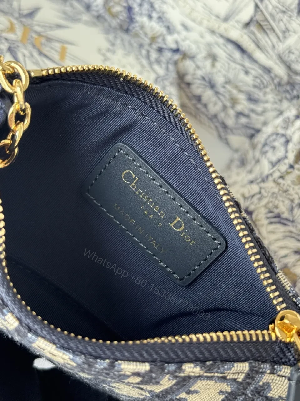 View 9 of Monochrome Jacquard Wallet Set: Luxe Everyday Accessory