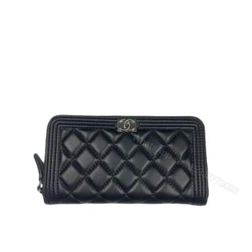 Chanel Boy Long Zipped Wallet Black 19.4Cm — view 1