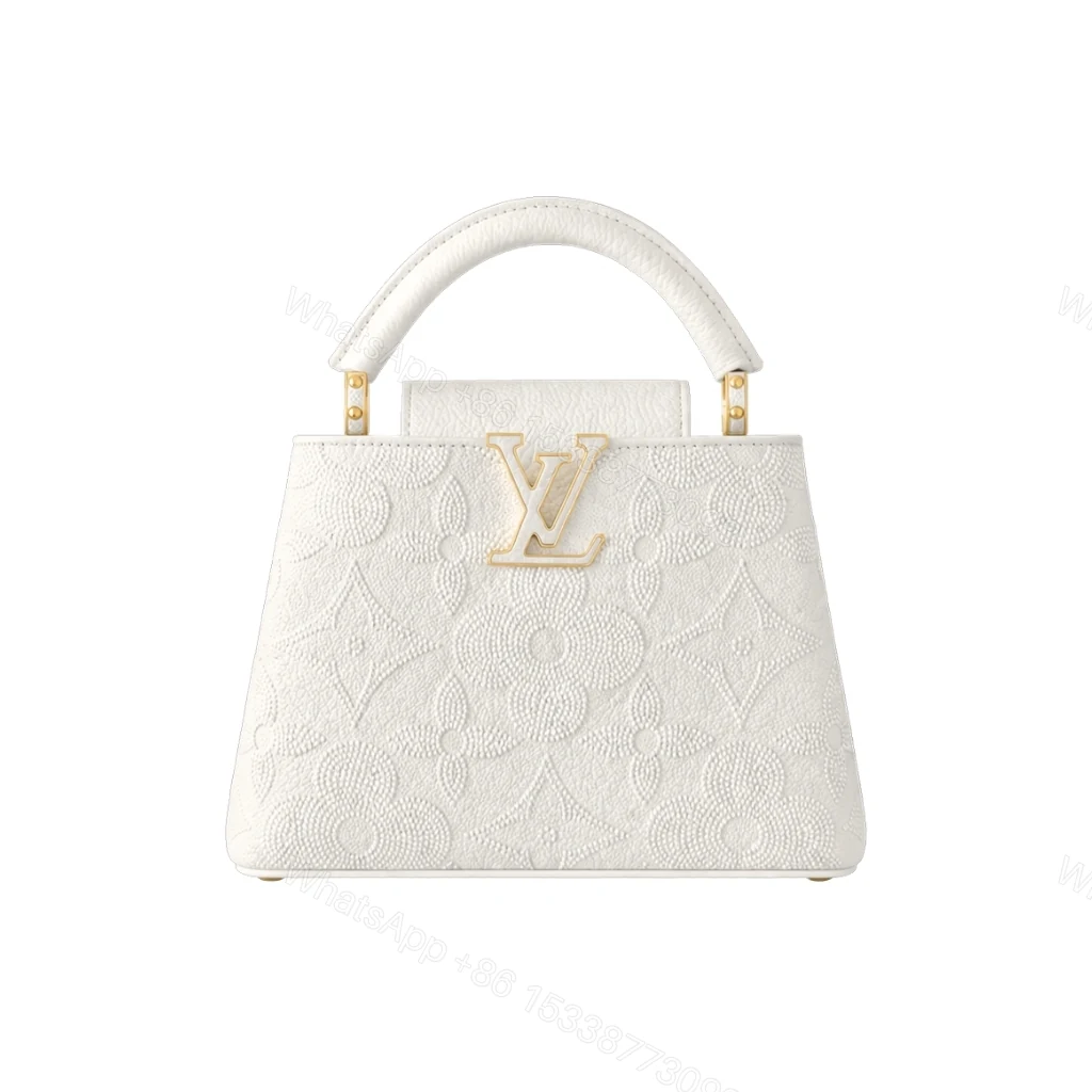 Louis Vuitton Capucines Mini Vanilla 21Cm — view 1
