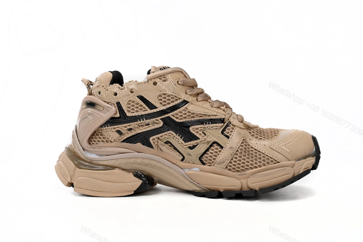 View 5 of Balenciaga Runner Dark Brown 677402 W1RA8 0125