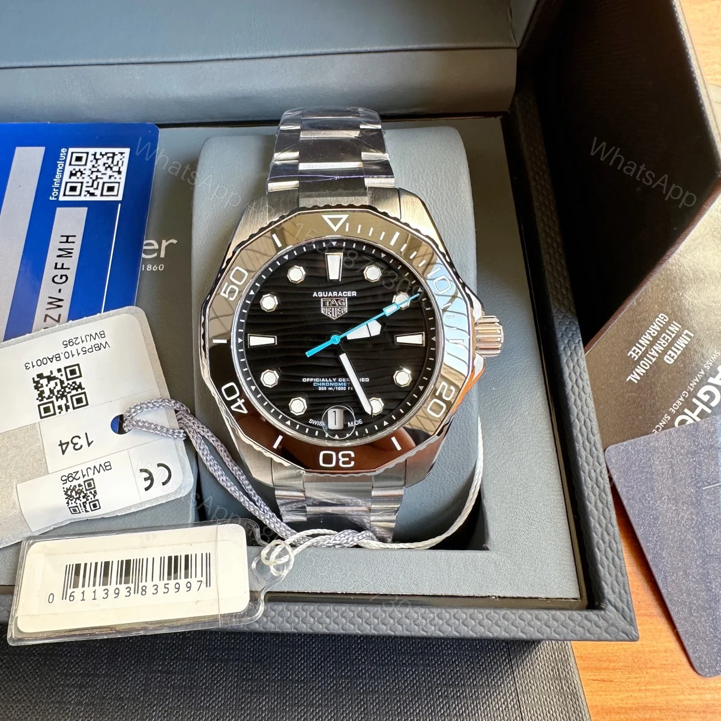 TAG Heuer Aquaracer Professional 300 36 Stainless Steel Black Bracelet WBP231D.BA0626 — view 1