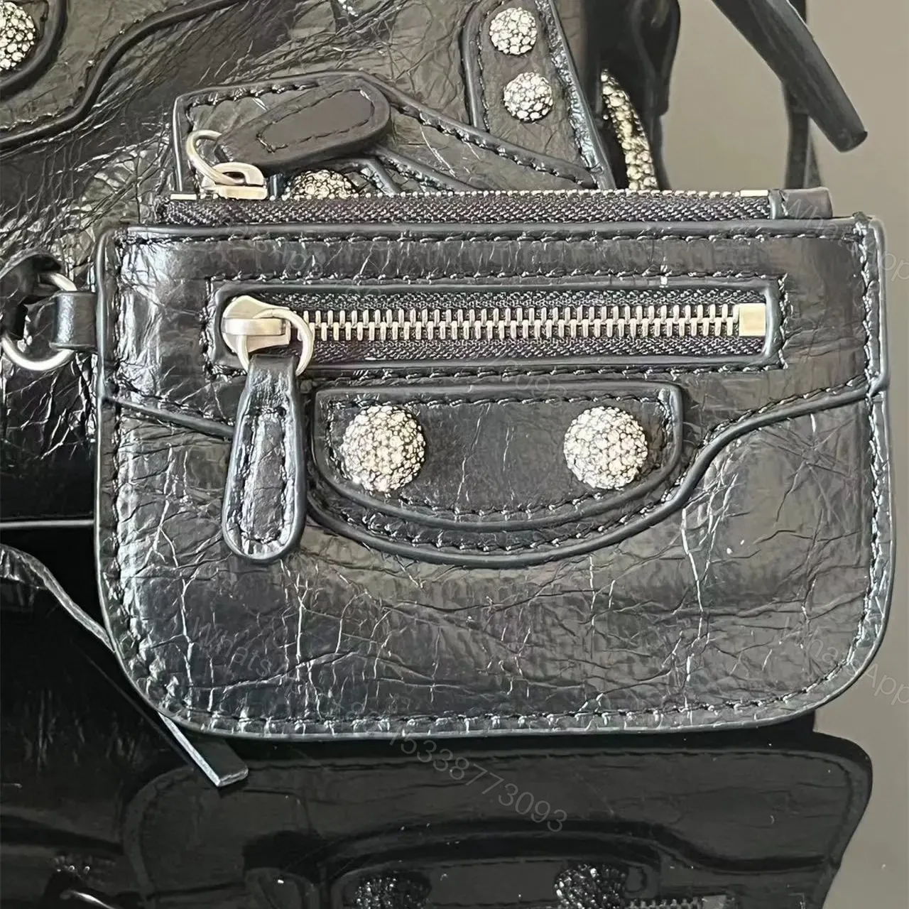 View 15 of 高仿Balenciaga*NeoCagole系列機車包黑色