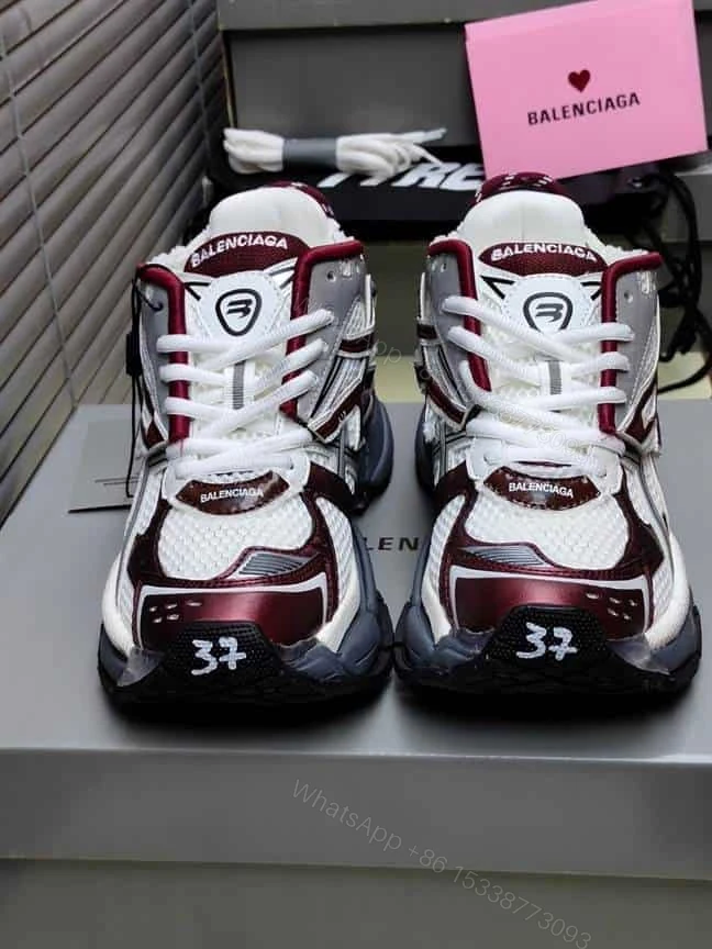 View 2 of BALENCIAGA MEN’S RUNNER SNEAKER – BB180