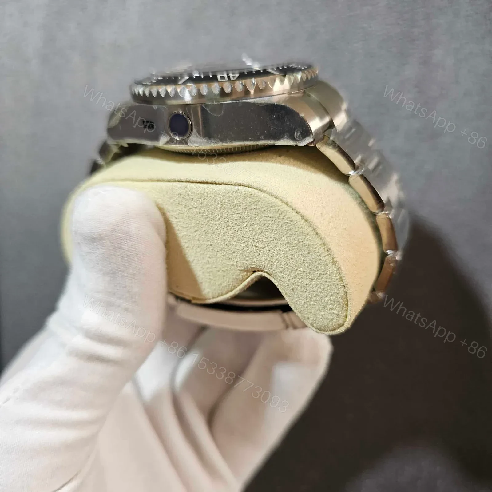 View 4 of Rolex Sea-Dweller Deepsea 116660