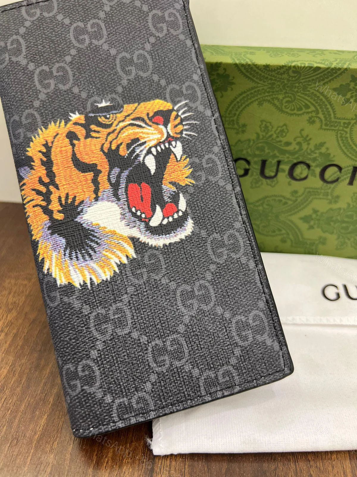 View 5 of First Copy Gucci Long Wallets – Luxury in Your Hands