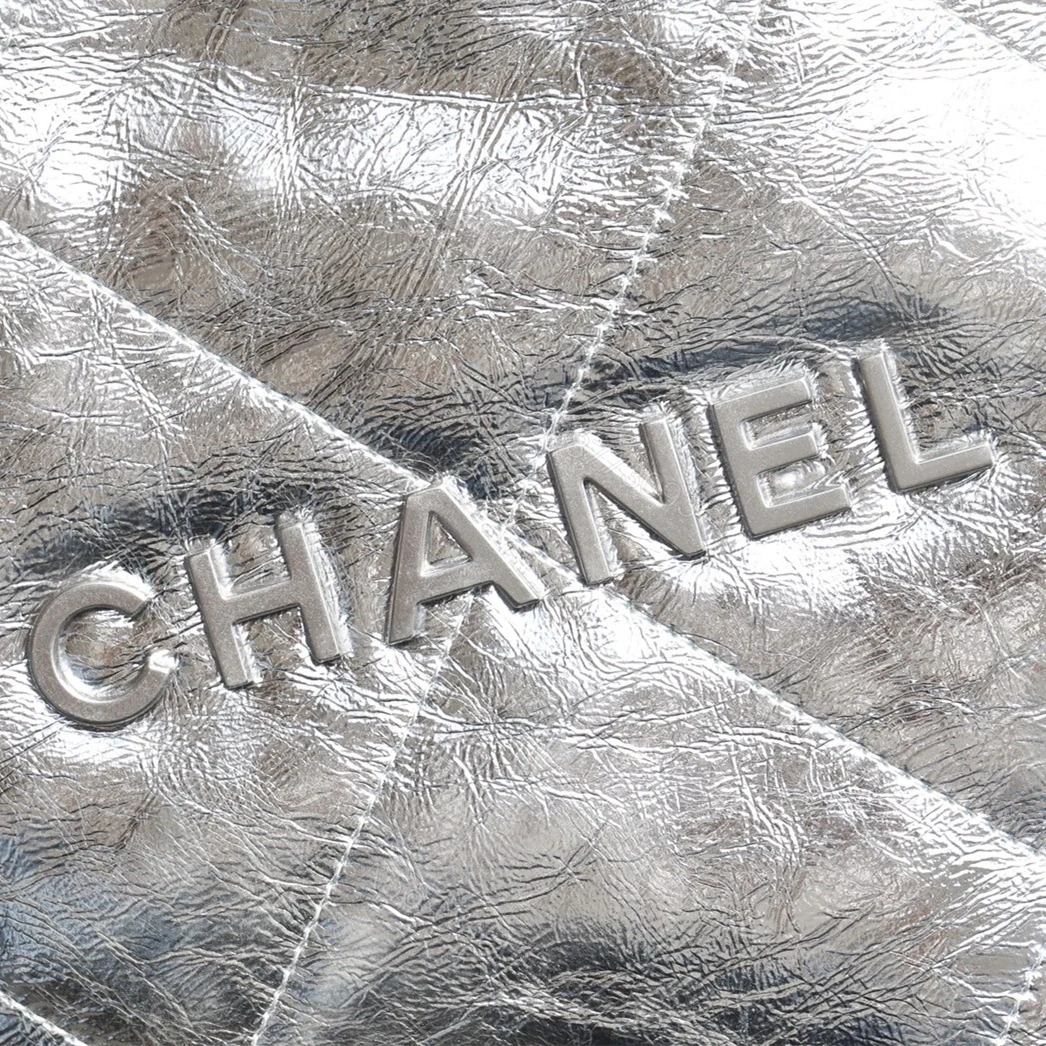 View 19 of 高仿Chanel*25C系列AS3980新款牛皮22Bag手袋中號免檢版