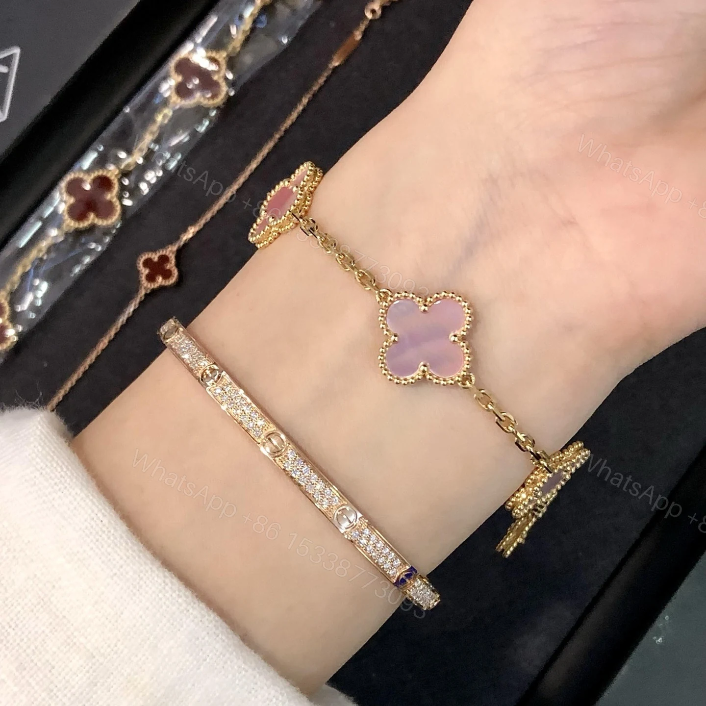 View 15 of 高仿首飾VanCleef&Arpels*RP39D00水晶石黃金手鏈