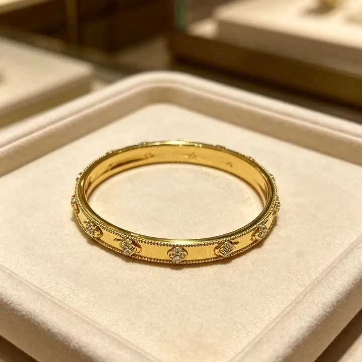 View 5 of Van Cleef Arpels Replica Perlée Clovers Bangle Bracelet TJ621