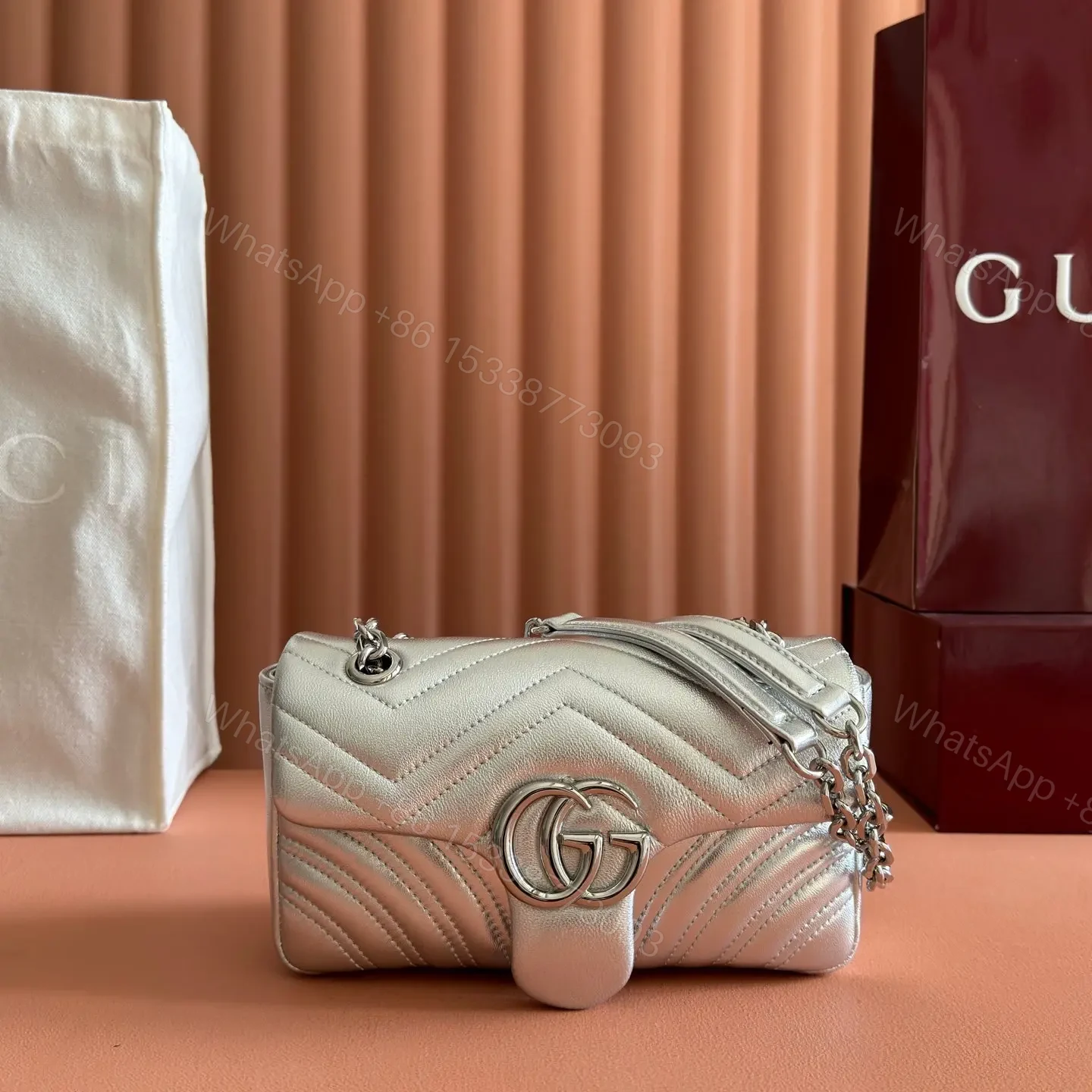 GUCCI GG MARMONT BAG 22 IN SILVER LAMBSKIN — view 1