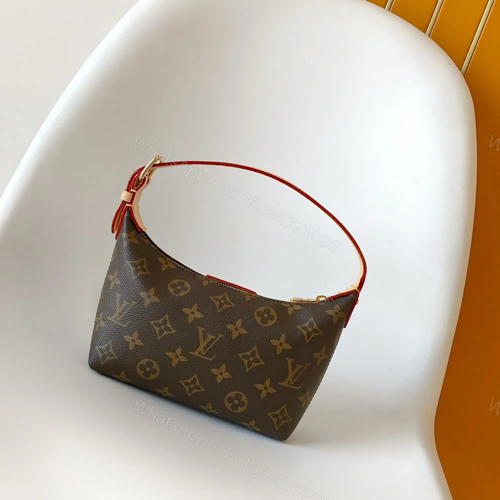 View 4 of LV Pochette Hills