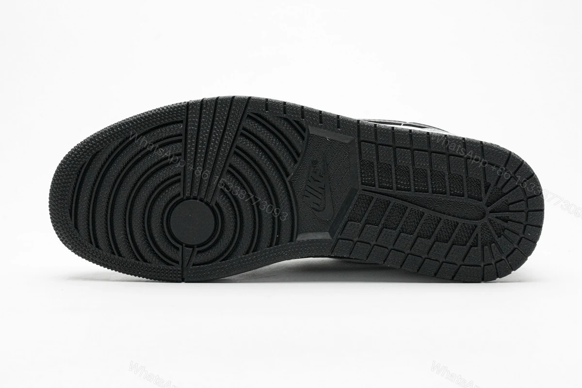 View 4 of Air Jordan 1 Low Light Smoke Grey 553558-030