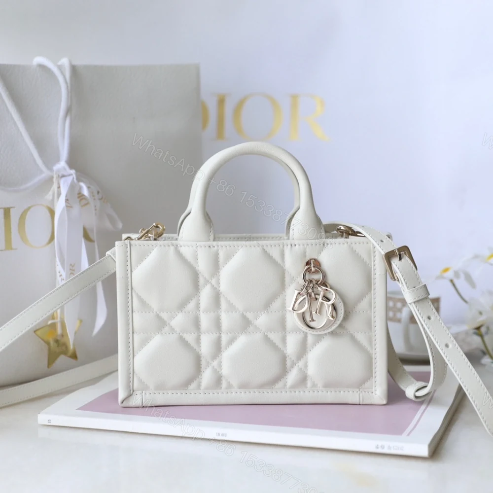 高仿Dior*BookTote系列S5573O牛皮革白色單肩包免檢版 — view 1