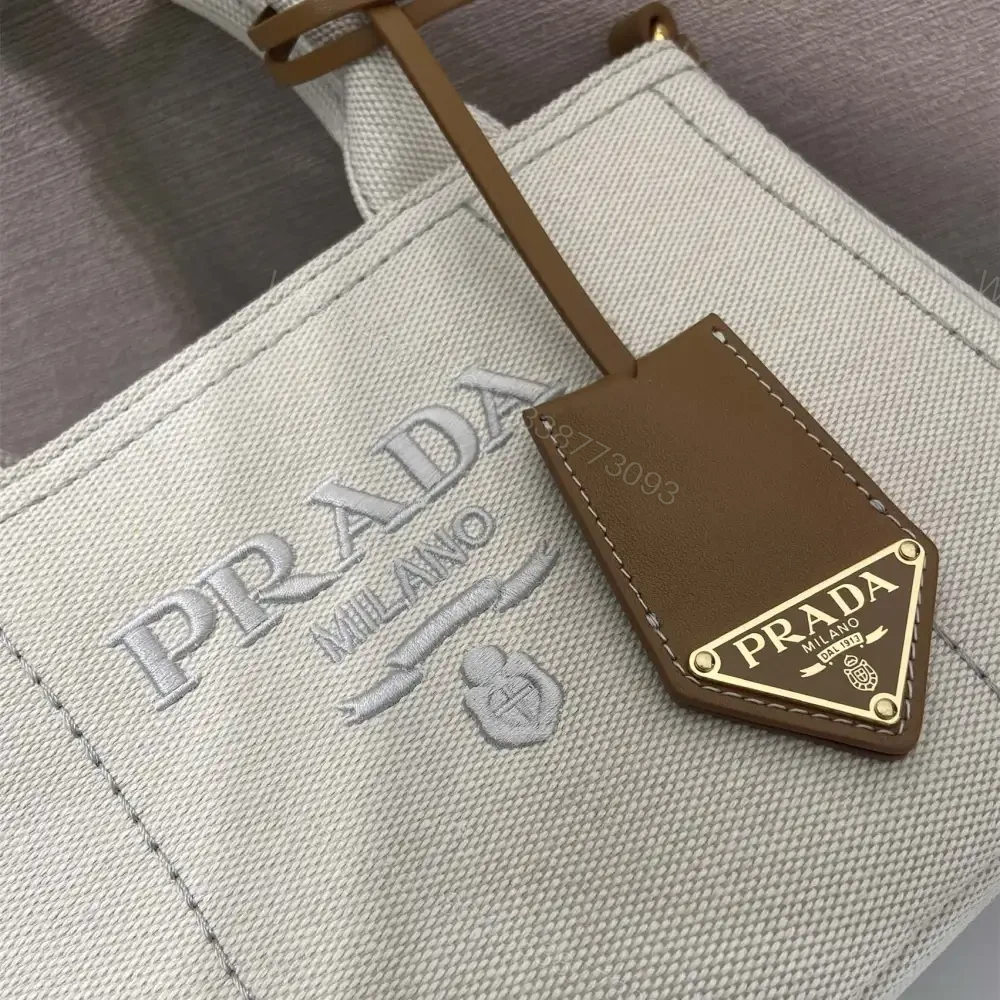 View 6 of 高仿Prada*1BA038刺繡徽標Tote手袋白色Mini免檢版