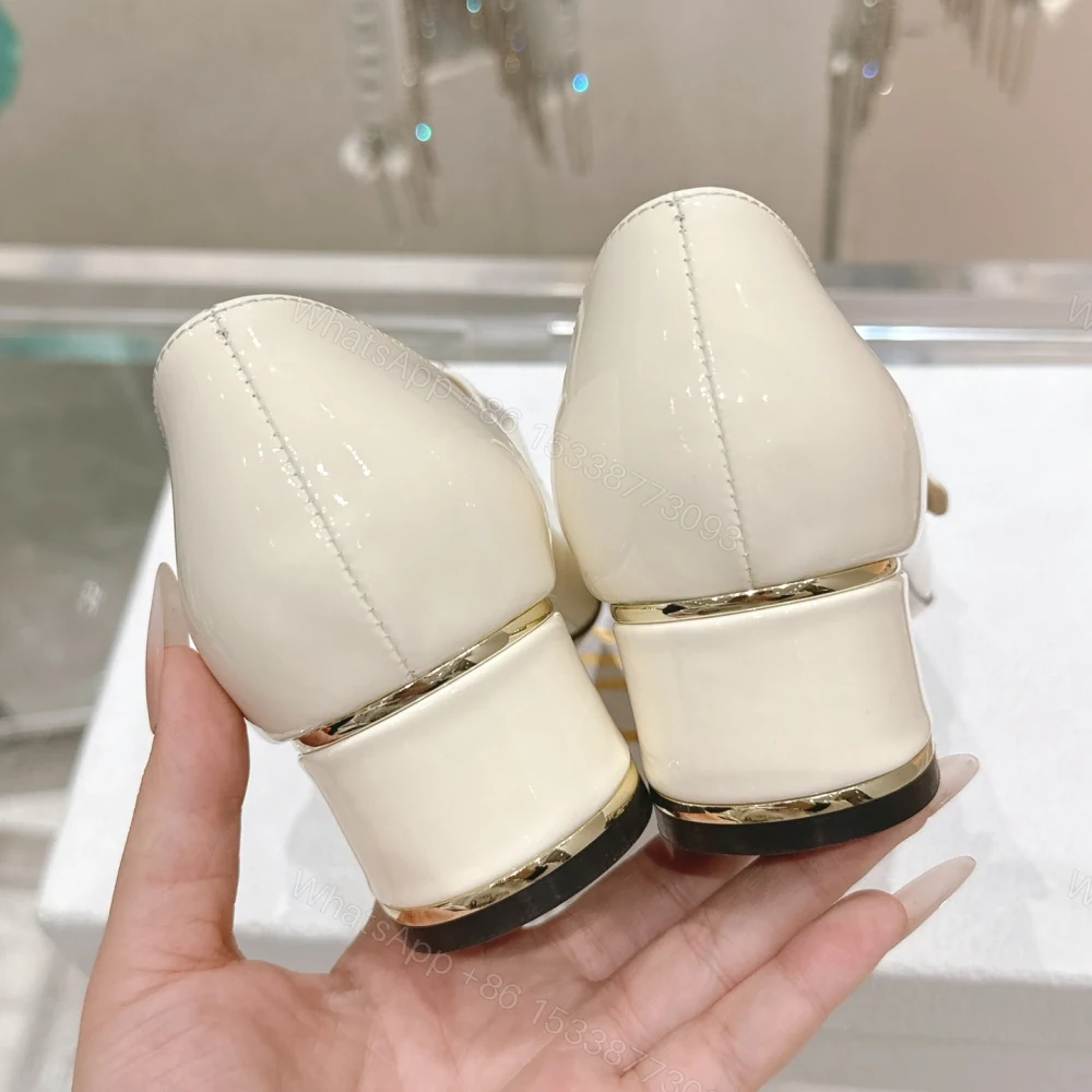 View 6 of 高仿Dior*Miss系列KDC269方頭粗跟單鞋4CM白色漆皮免檢版