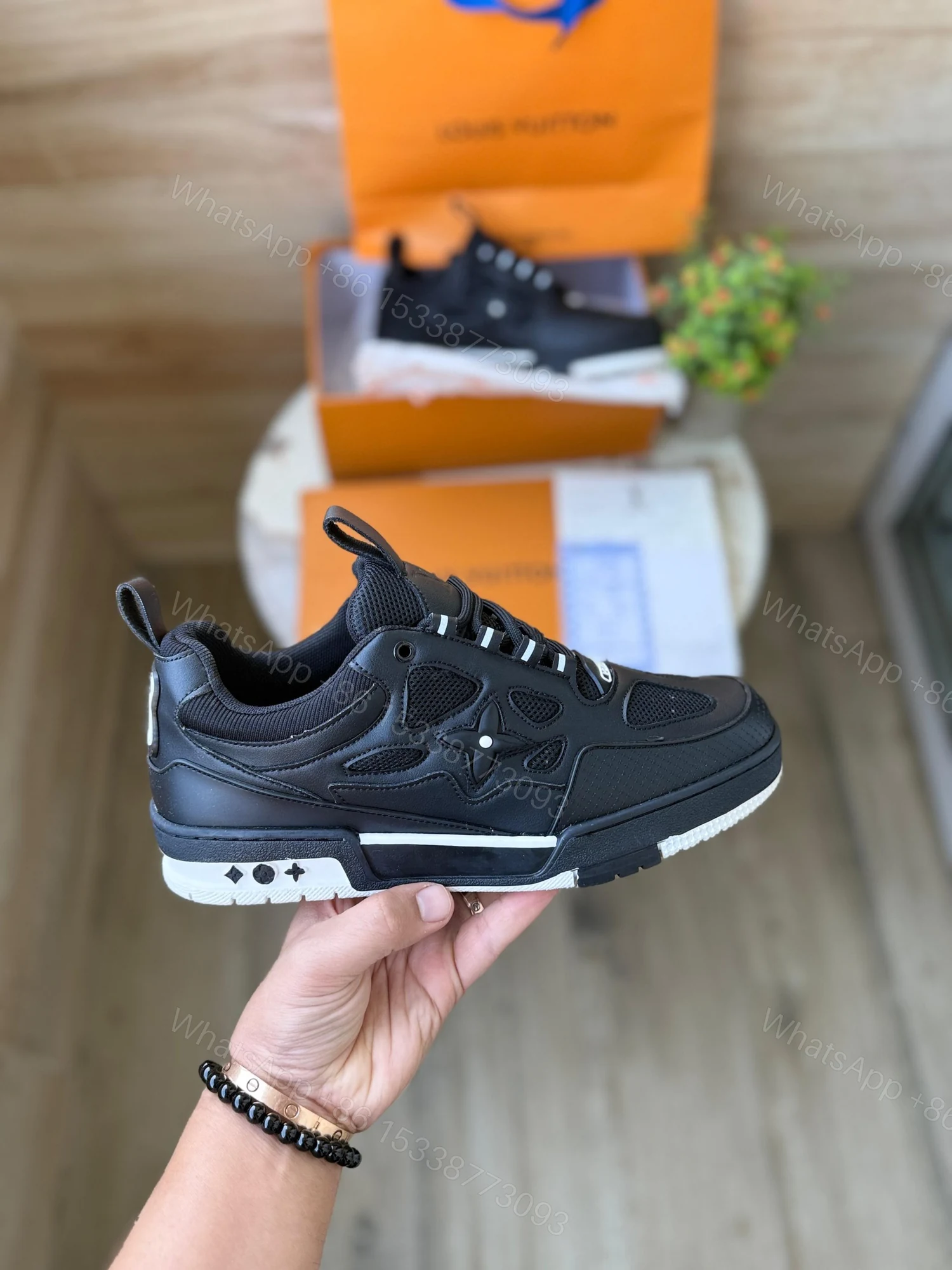 FIRST COPY LOUIS VUITTON TRAINER SHOES FOR MEN — view 1