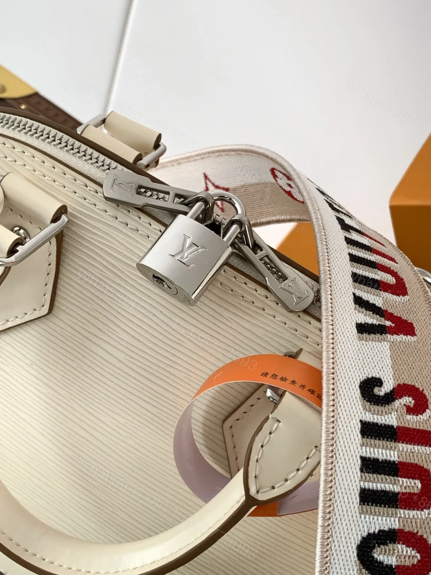 View 5 of ALMA BB BAG 23 IN BEIGE GRAIN COWHIDE
