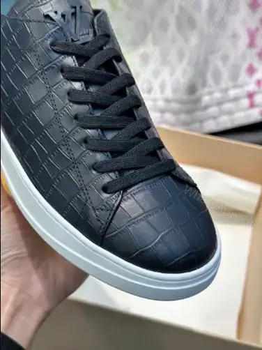 View 3 of LOUIS VUITTON RESORT SNEAKERS IN BLACK – LSVT344