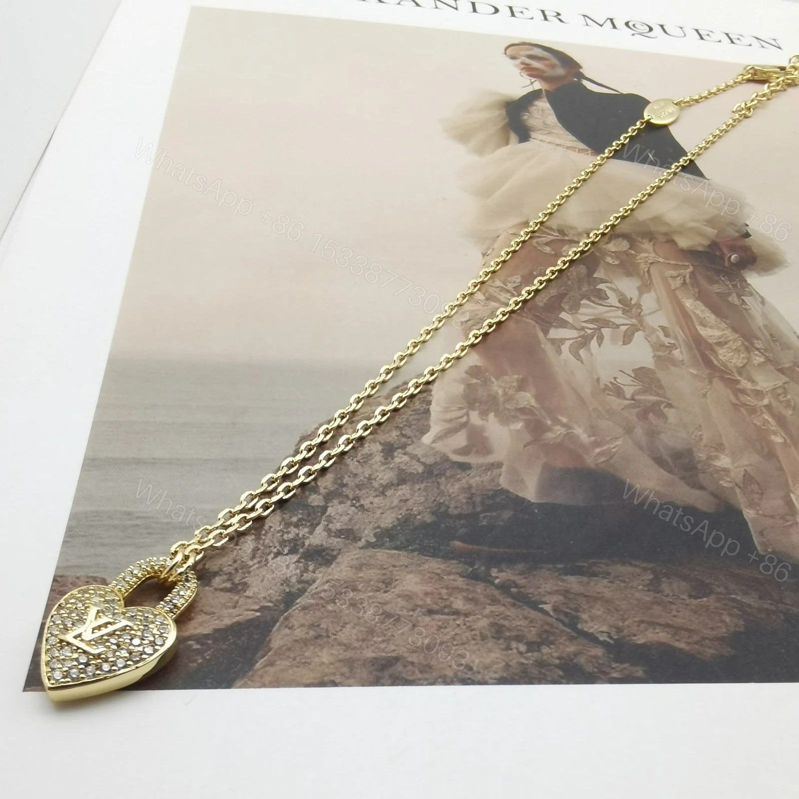 View 7 of EN – Lux LV Necklaces 060