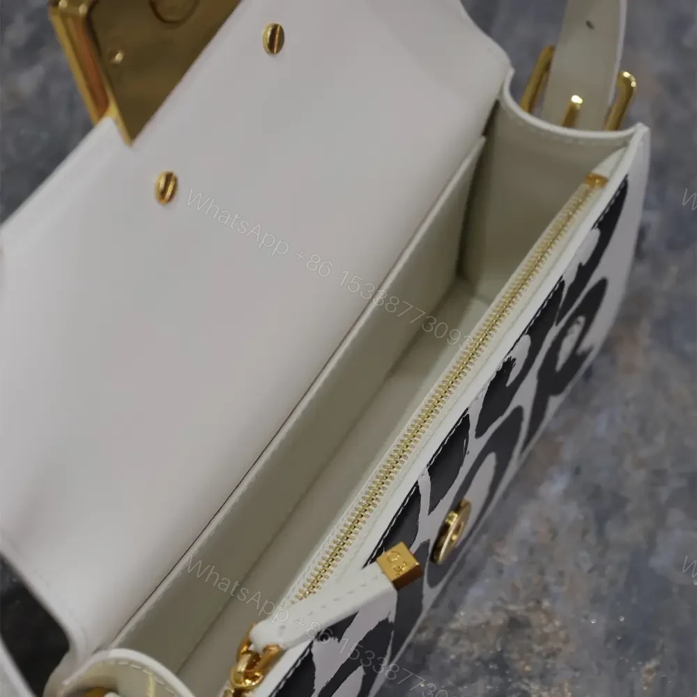 View 8 of 高仿Dior*Miss系列M261M933小牛皮塗鴉字面腋下包白色免檢版