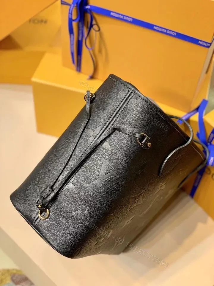 View 4 of LV NEVERFULL MM 32 BLACK EMBOSSED COWHIDE LEATHER