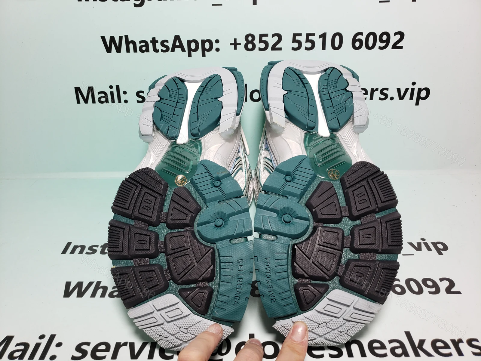 View 3 of Balenciaga Runner WMNS White Green 772767W3RMU9034