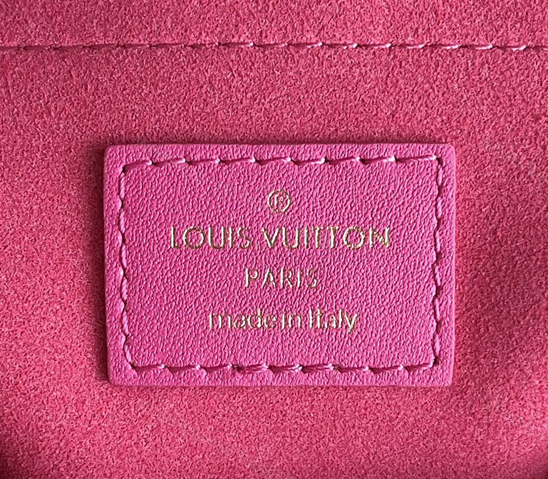 View 8 of LV NEW WAVE CHAIN BAG