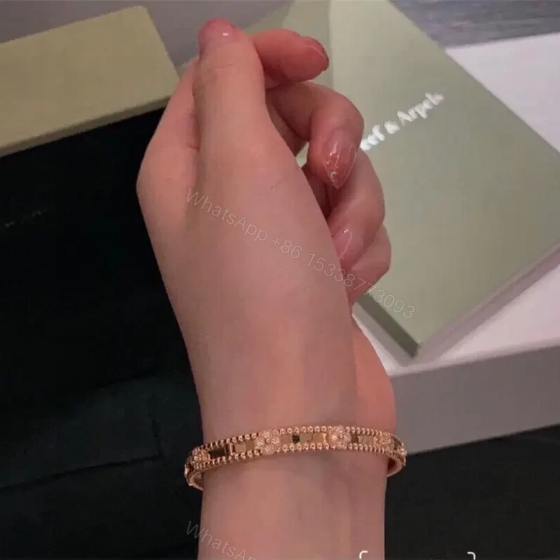 View 7 of 高仿首飾VanCleef&Arpels*RP6X200萬花筒鑽花手鐲
