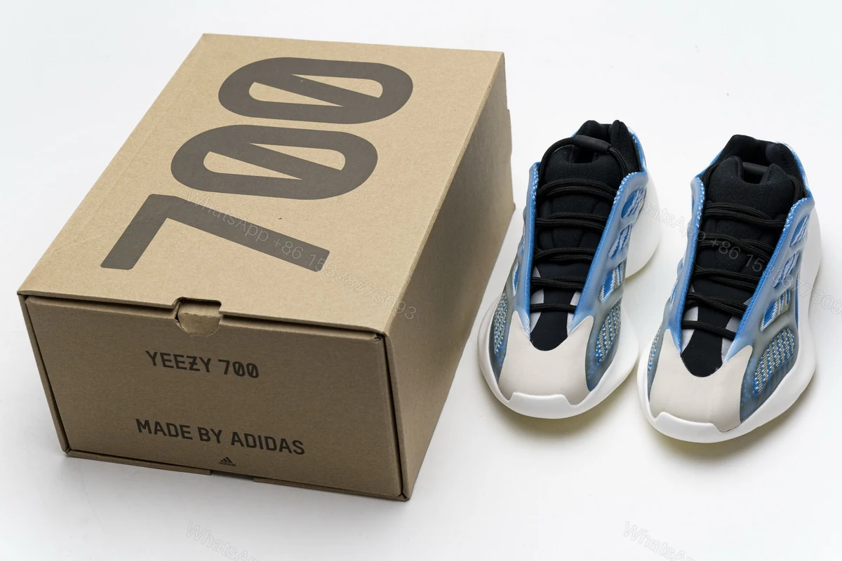 Adidas Yeezy 700 V3 Azareth G54850 — view 2