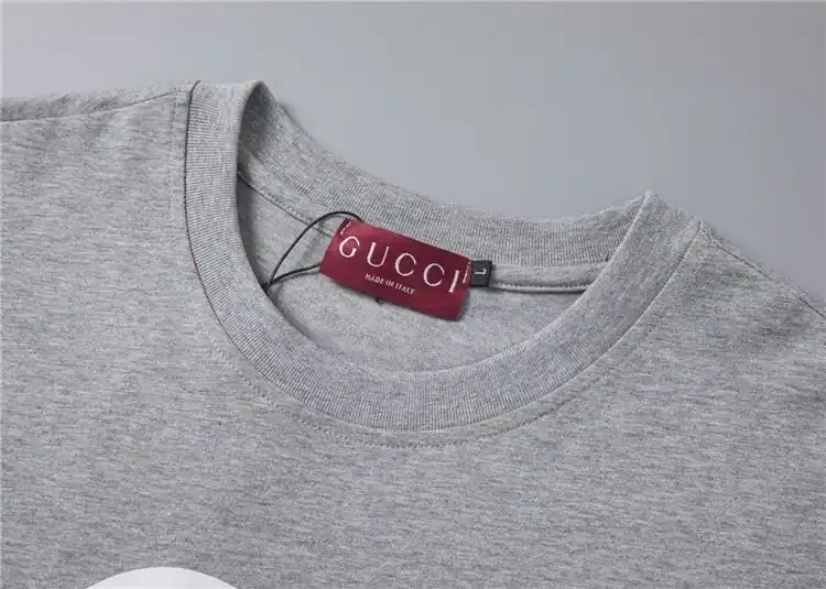 View 4 of Gucci T-Shirt – GC0150