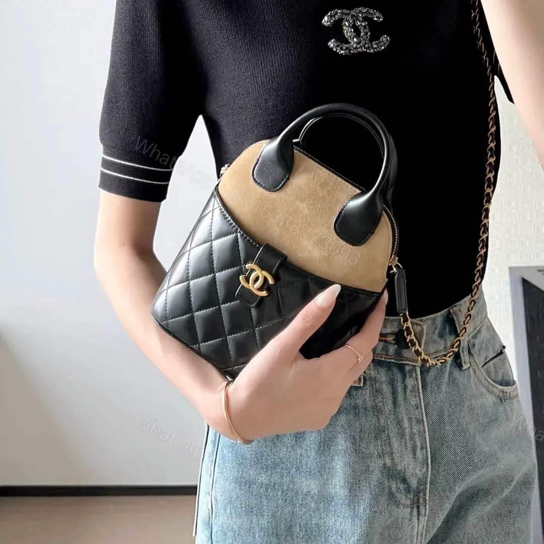 View 27 of 高仿Chanel*25A系列AS4742麂皮拼小羊皮貝殼包免檢版