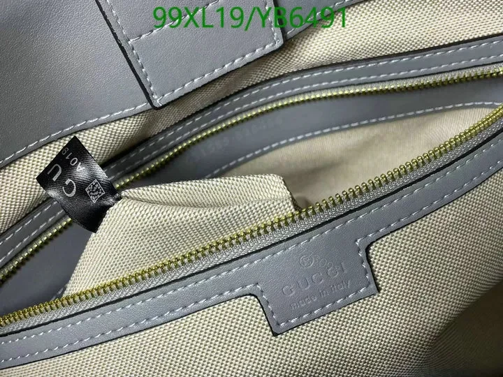 View 9 of Elegant Gucci GG Quilted Grey Matelassé Small Tote YP35VX