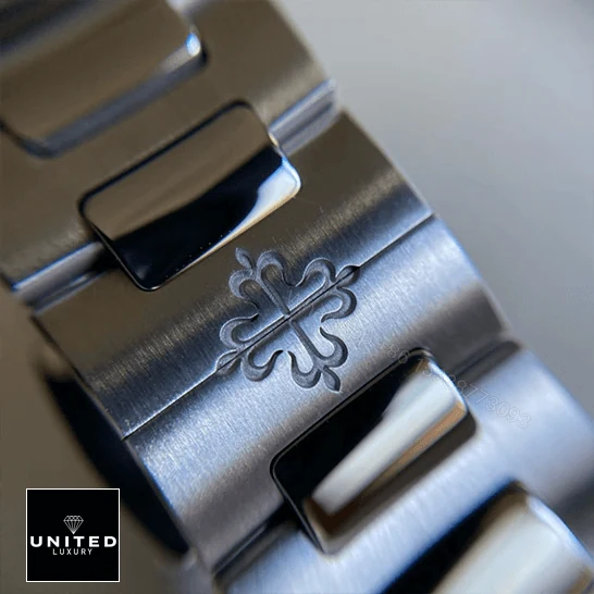 View 10 of Patek Philippe Nautilus 7118/1A-011 Replica